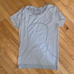 Lululemon black & white stripe swiftly tech shirt